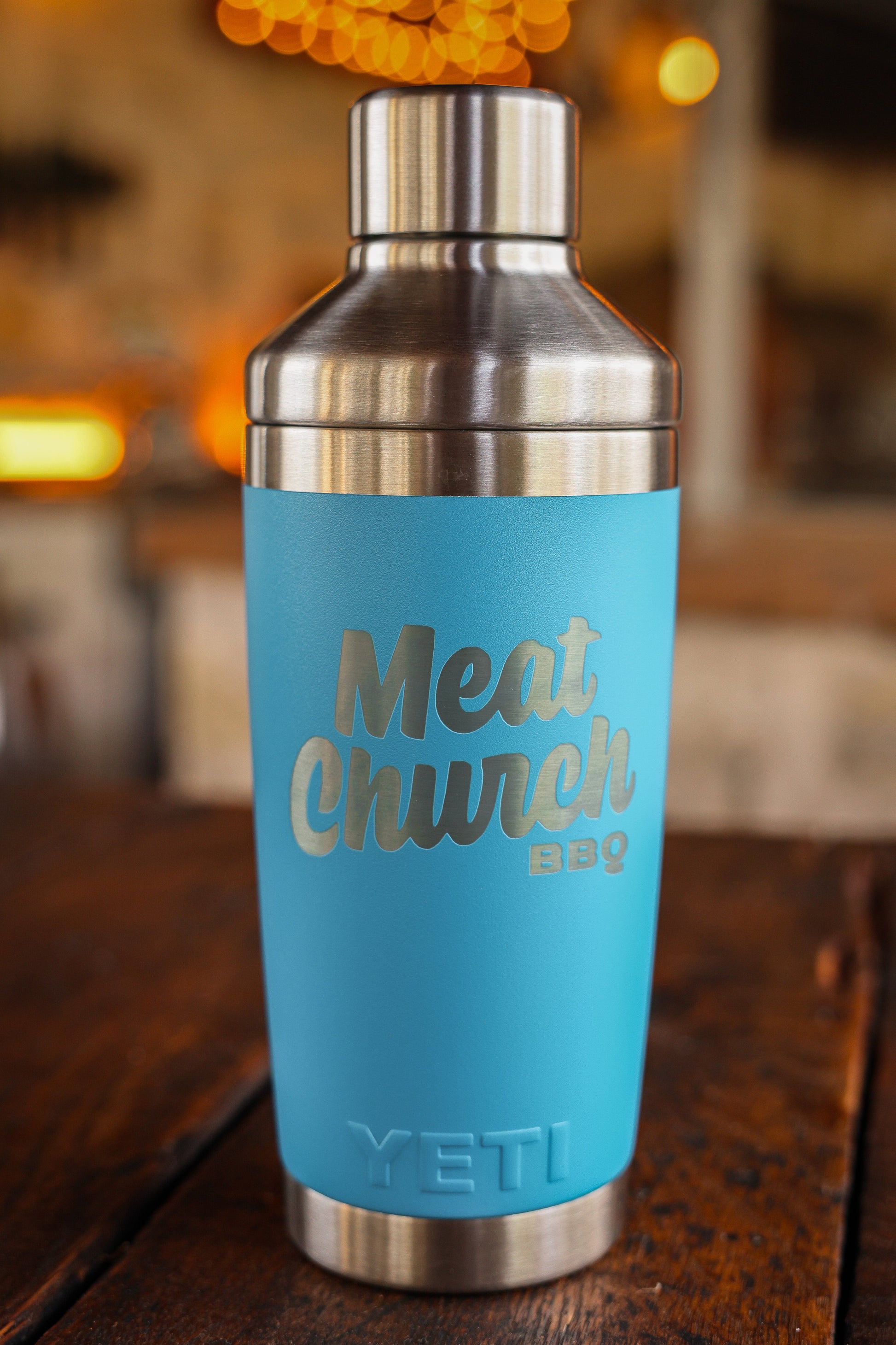 yeti-20-oz-cocktail-shaker-m1 222A9473_a70cb363-0ef2-497c-81fa-a85d28abe424.jpg